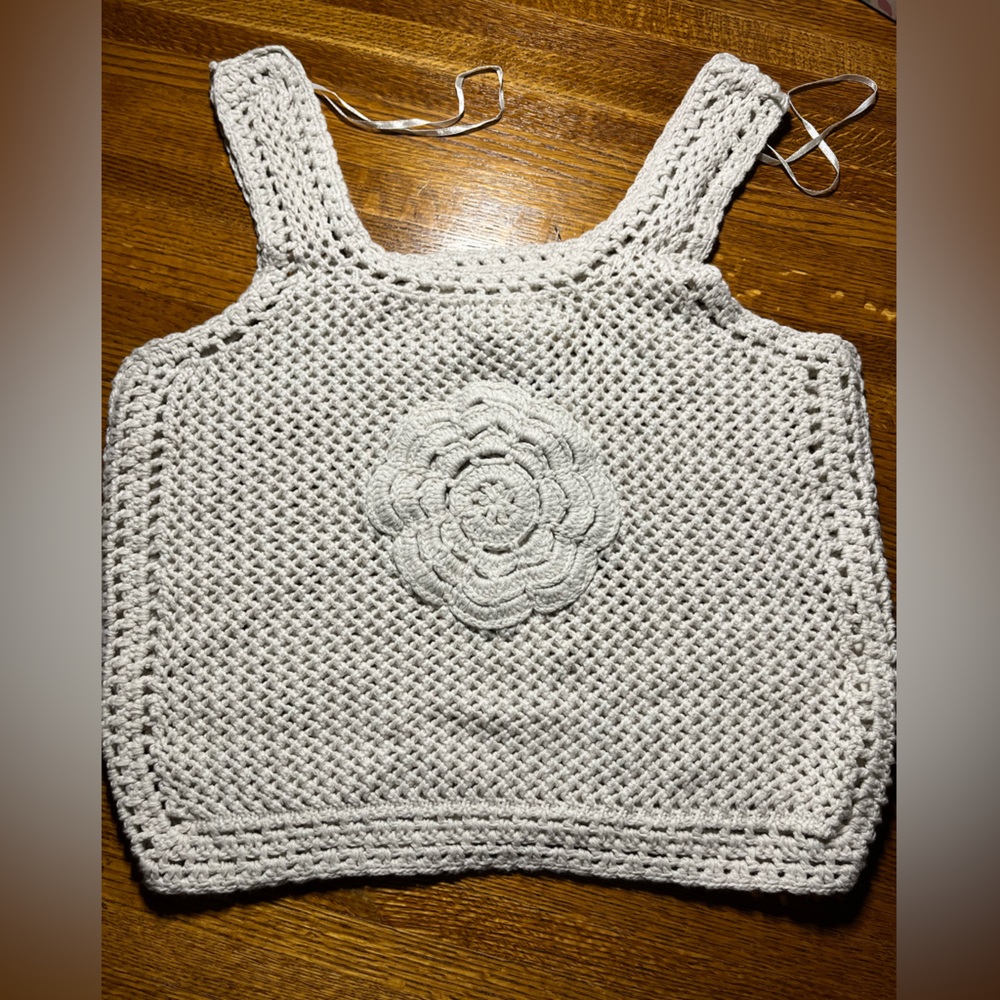 NWT Jessica Simpson Boho knitted Tank Top